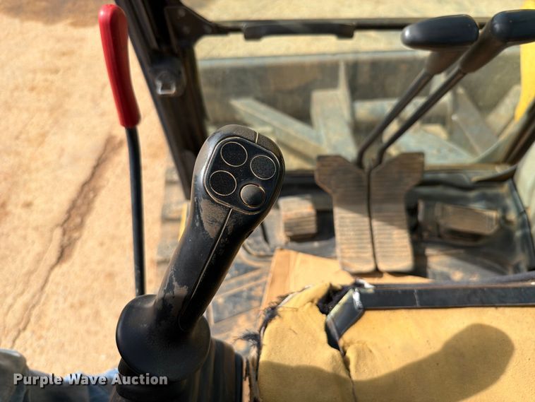 image for item EX2560 2014 Kobelco SK85CS mini excavator