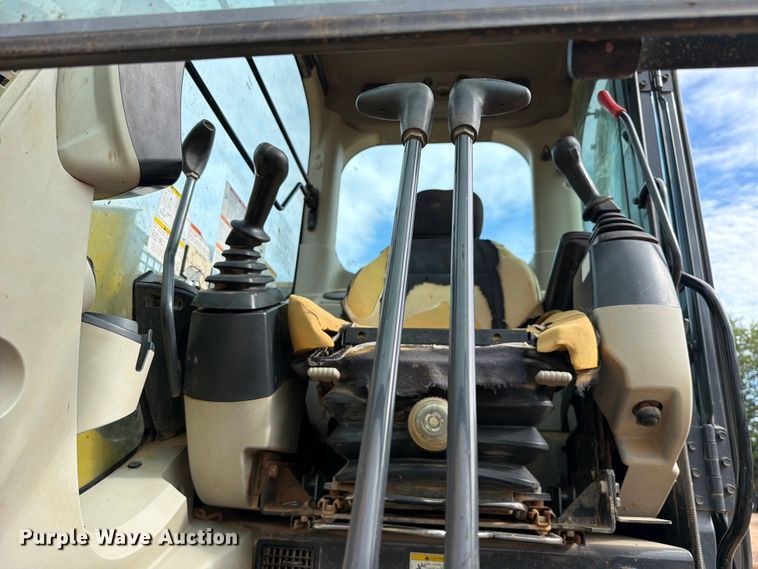 image for item EX2561 Kobelco SK85CS mini excavator