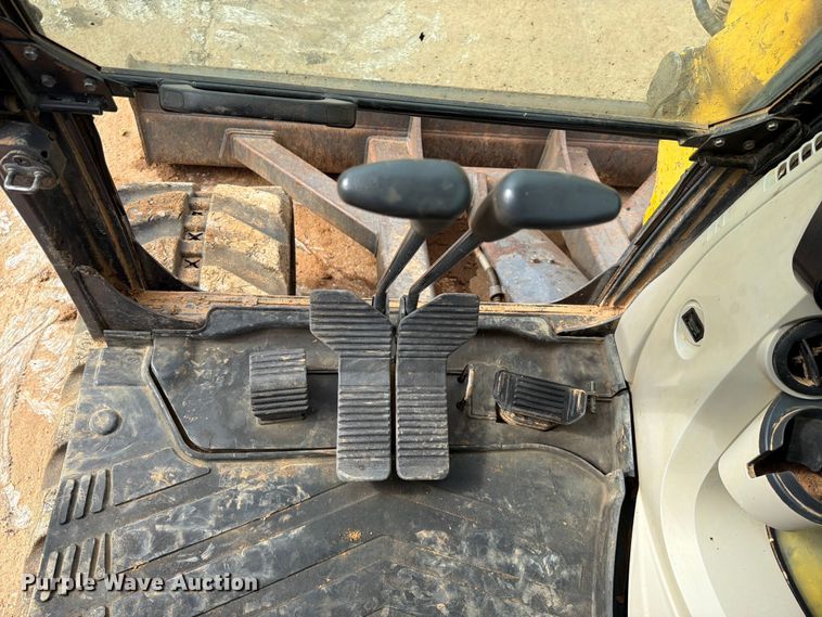 image for item EX2561 Kobelco SK85CS mini excavator