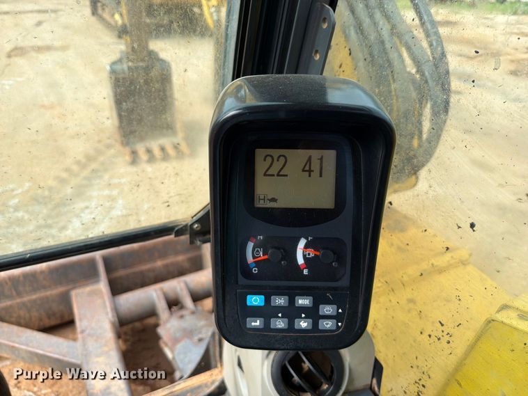 image for item EX2561 Kobelco SK85CS mini excavator