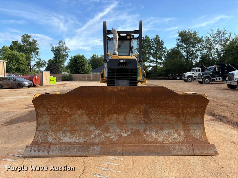image for item EX2562 2019 Caterpillar D6K2 LGP dozer