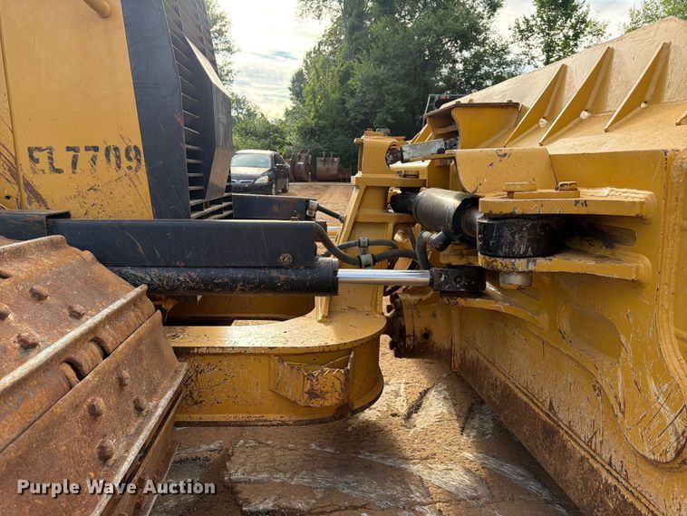 image for item EX2562 2019 Caterpillar D6K2 LGP dozer