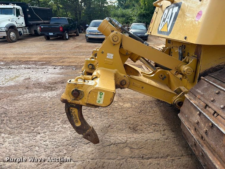 image for item EX2562 2019 Caterpillar D6K2 LGP dozer