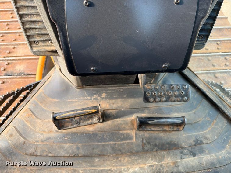 image for item EX2562 2019 Caterpillar D6K2 LGP dozer