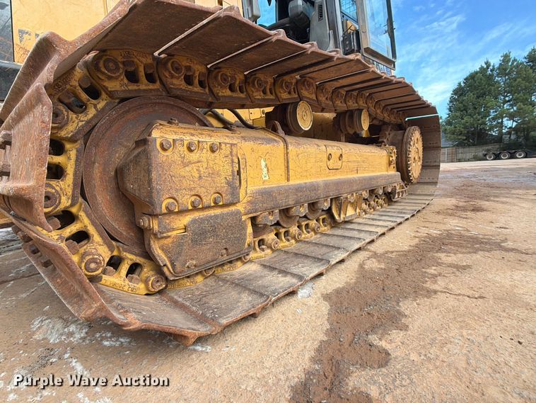 image for item EX2562 2019 Caterpillar D6K2 LGP dozer