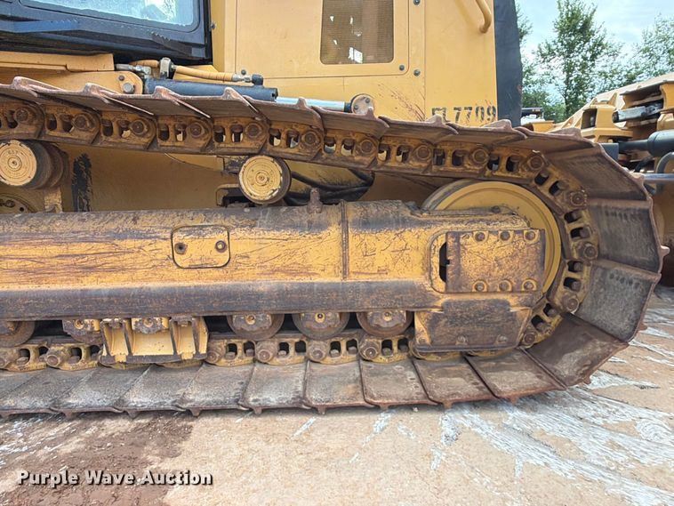 image for item EX2562 2019 Caterpillar D6K2 LGP dozer