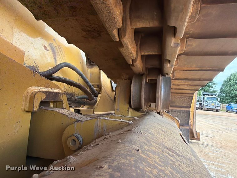 image for item EX2562 2019 Caterpillar D6K2 LGP dozer