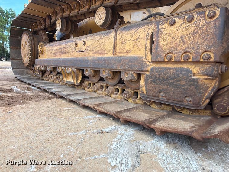 image for item EX2562 2019 Caterpillar D6K2 LGP dozer