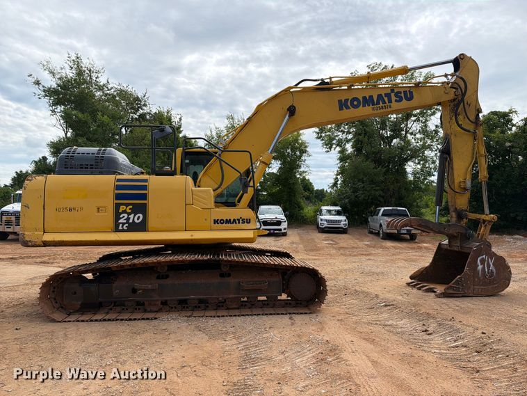image for item EX2568 2019 Komatsu PC210LC-11 excavator