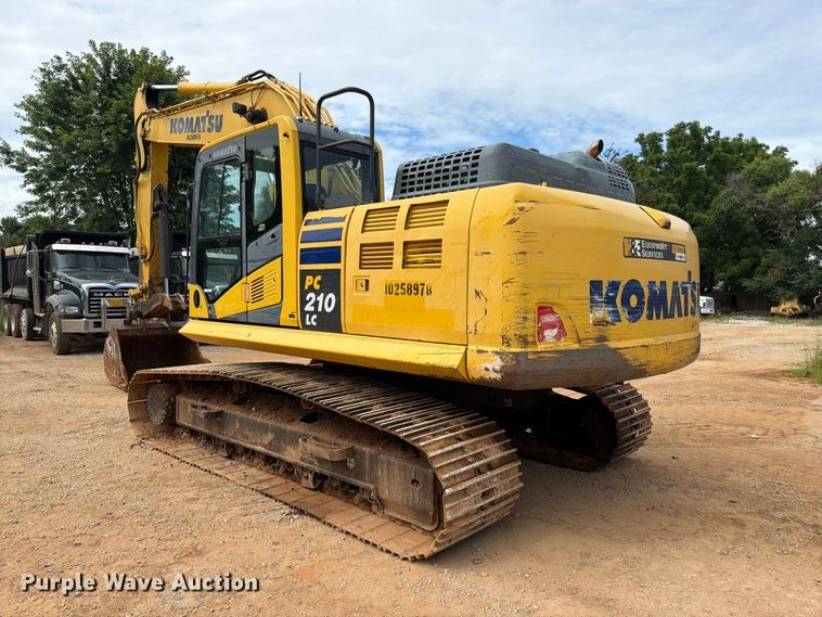 image for item EX2568 2019 Komatsu PC210LC-11 excavator