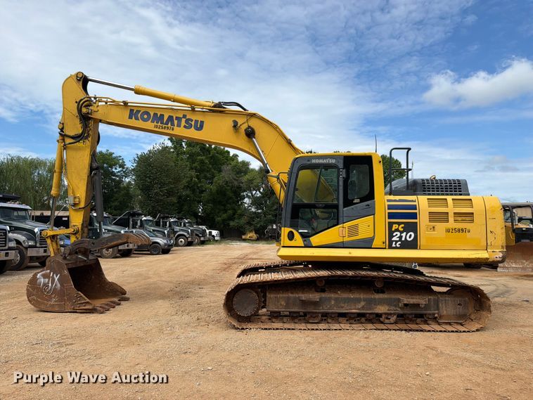 image for item EX2568 2019 Komatsu PC210LC-11 excavator