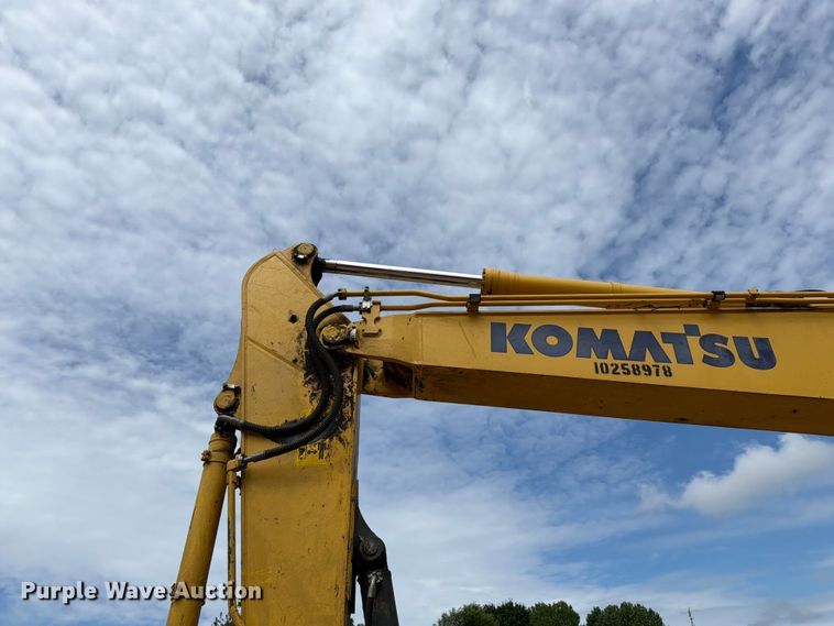 image for item EX2568 2019 Komatsu PC210LC-11 excavator
