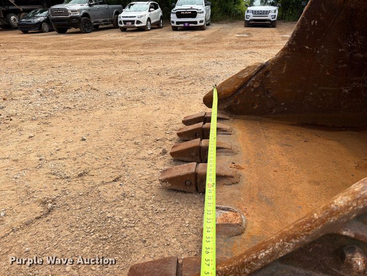 image for item EX2568 2019 Komatsu PC210LC-11 excavator