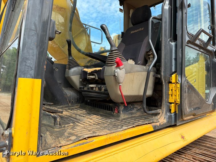 image for item EX2568 2019 Komatsu PC210LC-11 excavator