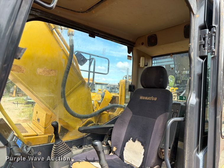 image for item EX2568 2019 Komatsu PC210LC-11 excavator