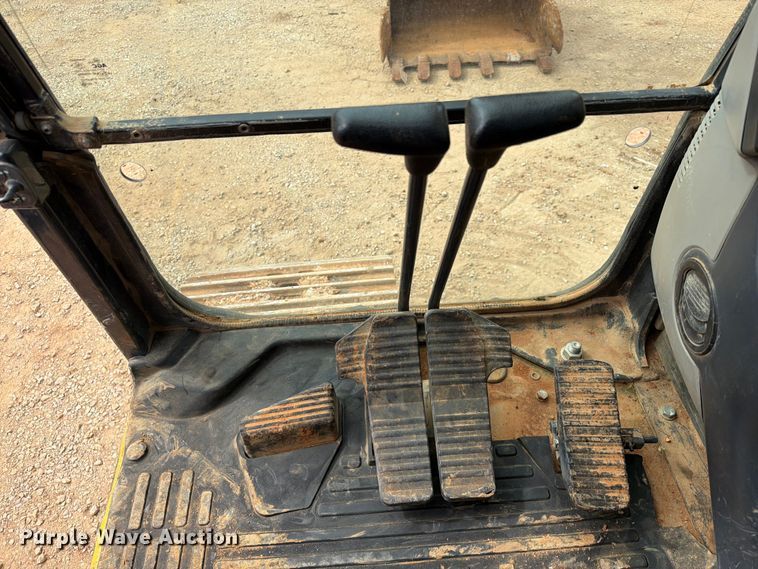image for item EX2568 2019 Komatsu PC210LC-11 excavator