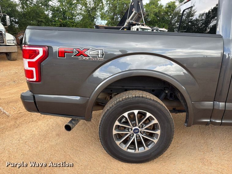 image for item EX2571 2020 Ford F150 Crew Cab pickup truck