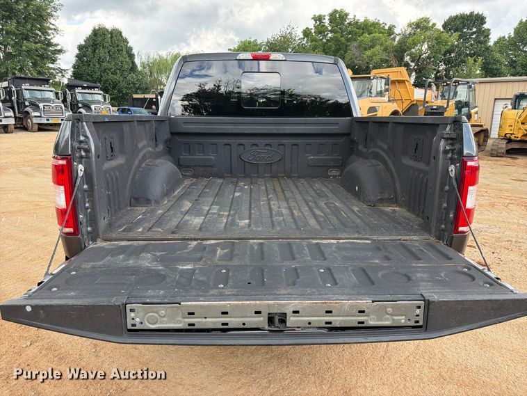image for item EX2571 2020 Ford F150 Crew Cab pickup truck