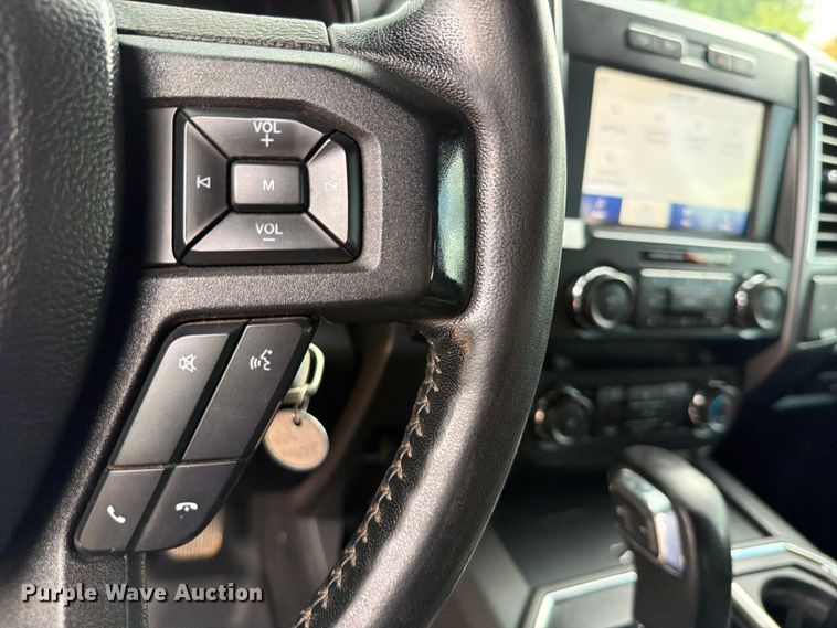 image for item EX2571 2020 Ford F150 Crew Cab pickup truck