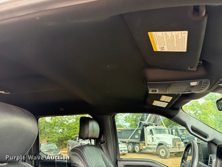 image for item EX2571 2020 Ford F150 Crew Cab pickup truck