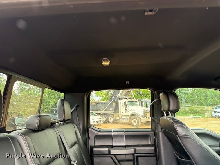 image for item EX2571 2020 Ford F150 Crew Cab pickup truck