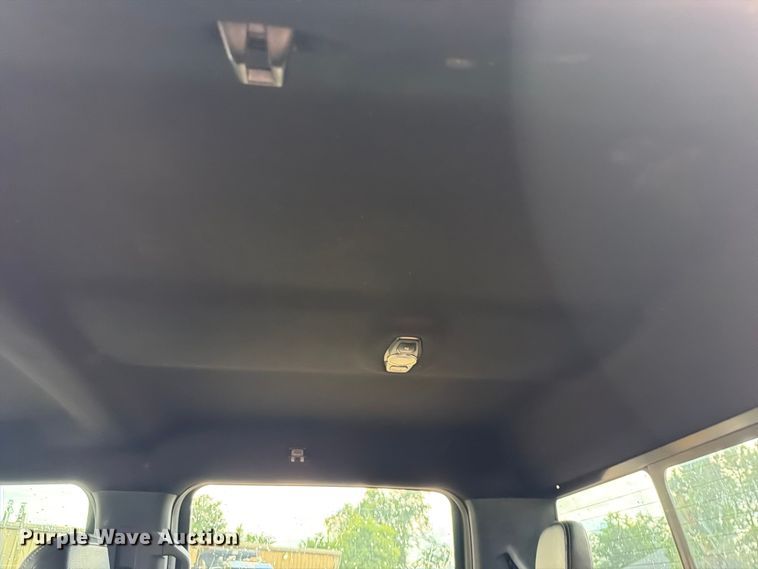image for item EX2571 2020 Ford F150 Crew Cab pickup truck