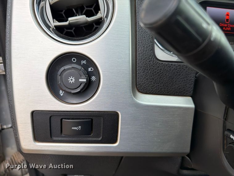 image for item EX2572 2013 Ford F150 Crew Cab pickup truck