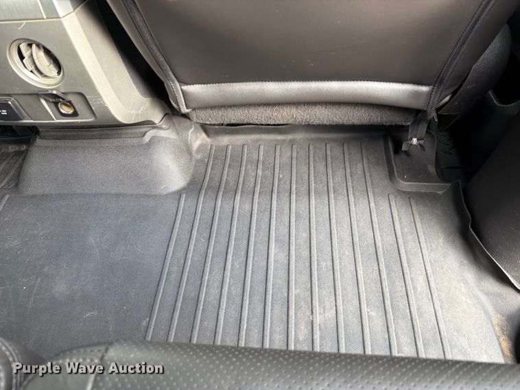 image for item EX2572 2013 Ford F150 Crew Cab pickup truck