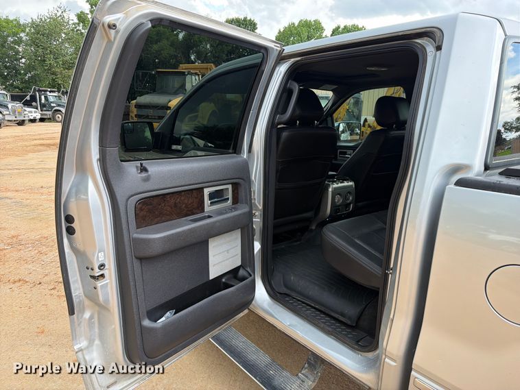 image for item EX2572 2013 Ford F150 Crew Cab pickup truck