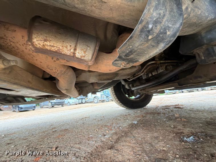 image for item EX2572 2013 Ford F150 Crew Cab pickup truck