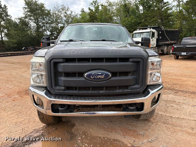 image for item EX2573 2014 Ford F250 Super Duty Crew Cab pickup truck