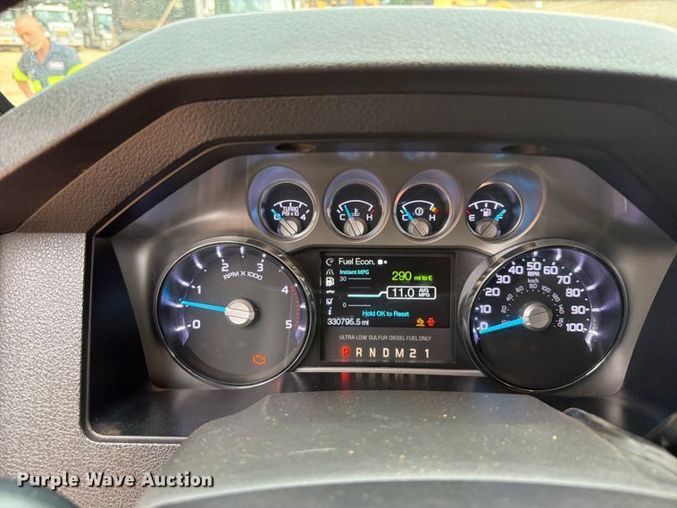 image for item EX2573 2014 Ford F250 Super Duty Crew Cab pickup truck