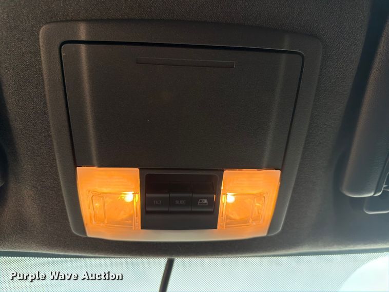 image for item EX2573 2014 Ford F250 Super Duty Crew Cab pickup truck