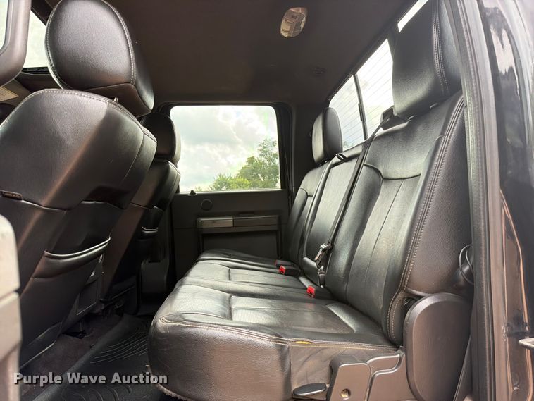 image for item EX2573 2014 Ford F250 Super Duty Crew Cab pickup truck
