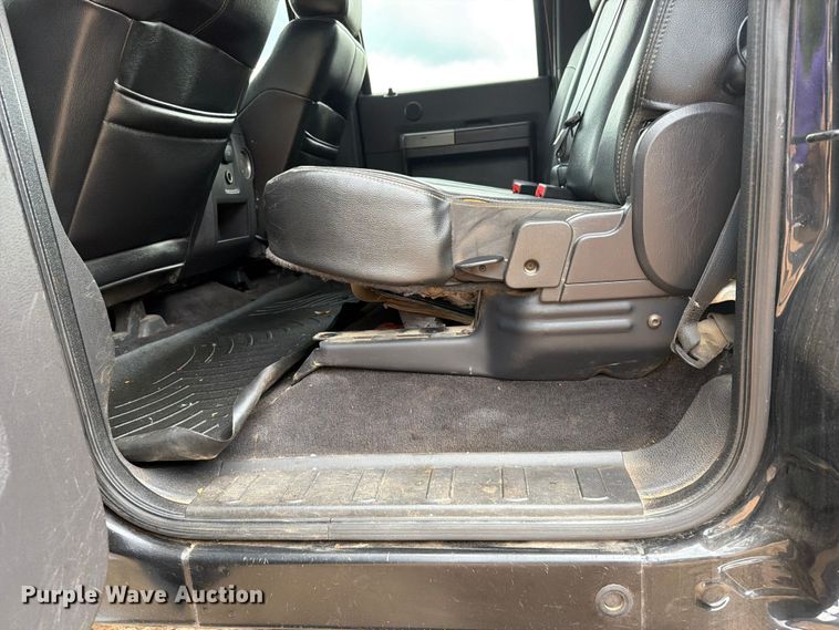 image for item EX2573 2014 Ford F250 Super Duty Crew Cab pickup truck