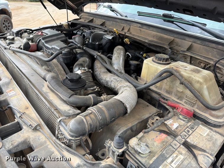 image for item EX2573 2014 Ford F250 Super Duty Crew Cab pickup truck