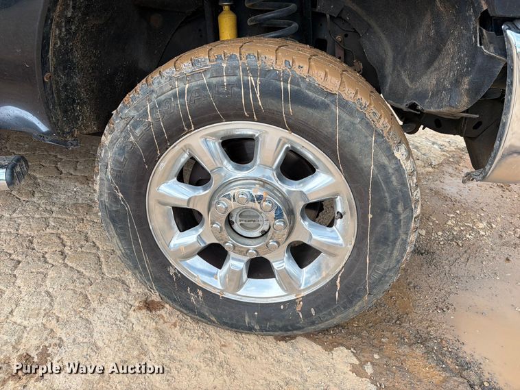 image for item EX2573 2014 Ford F250 Super Duty Crew Cab pickup truck