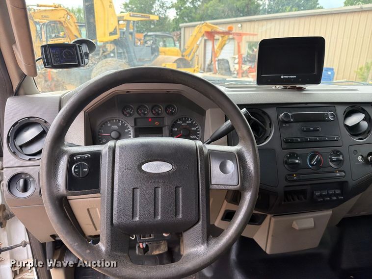 image for item EX2574 2010 Ford F-550 flatbed truck
