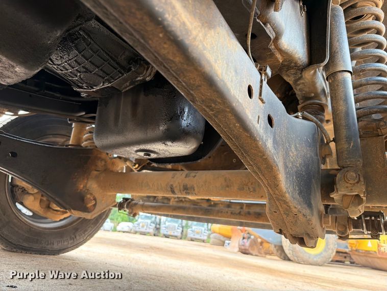 image for item EX2574 2010 Ford F-550 flatbed truck