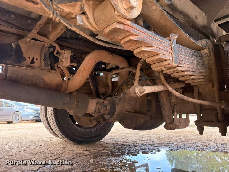 image for item EX2574 2010 Ford F-550 flatbed truck