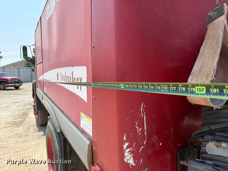 image for item EX2575 2002 Sterling Truck SC8000 street sweeper truck