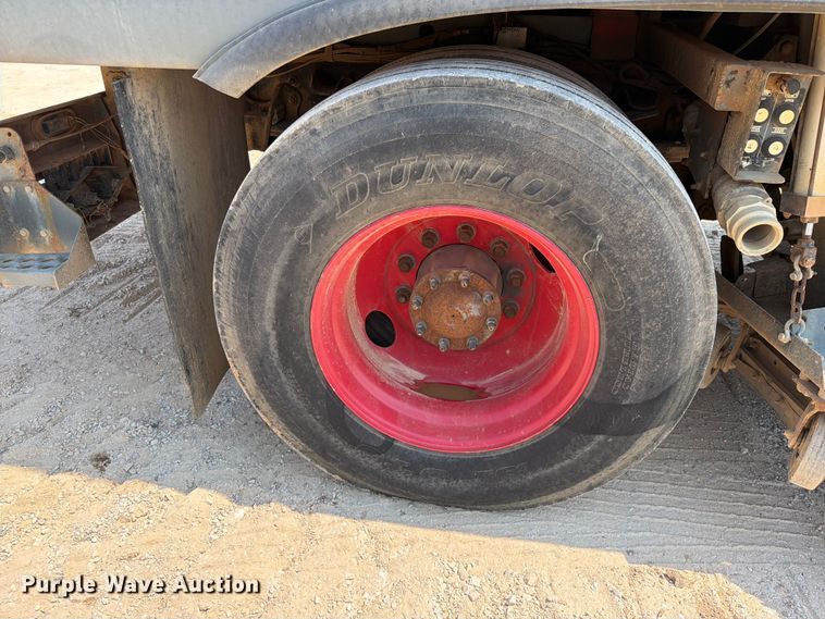 image for item EX2575 2002 Sterling Truck SC8000 street sweeper truck