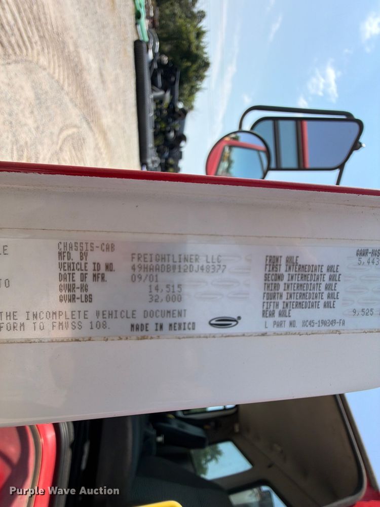 image for item EX2575 2002 Sterling Truck SC8000 street sweeper truck