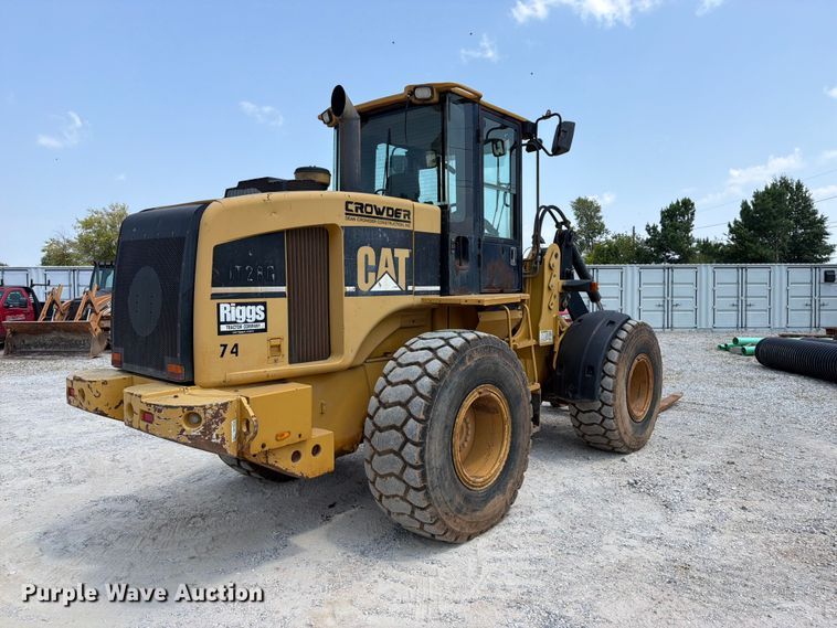 image for item EX2576 2004 Caterpillar IT28G wheel loader