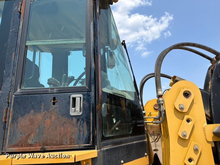 image for item EX2576 2004 Caterpillar IT28G wheel loader