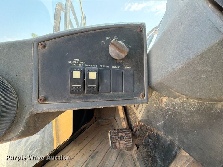 image for item EX2576 2004 Caterpillar IT28G wheel loader