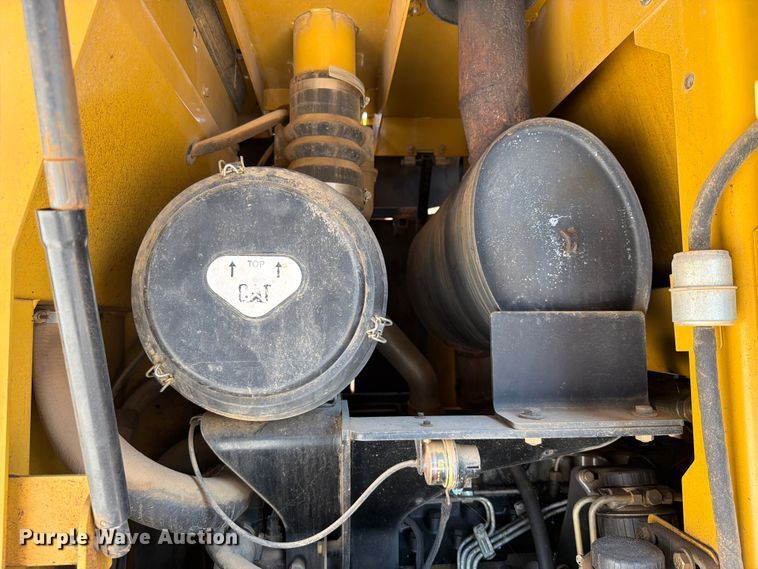 image for item EX2576 2004 Caterpillar IT28G wheel loader