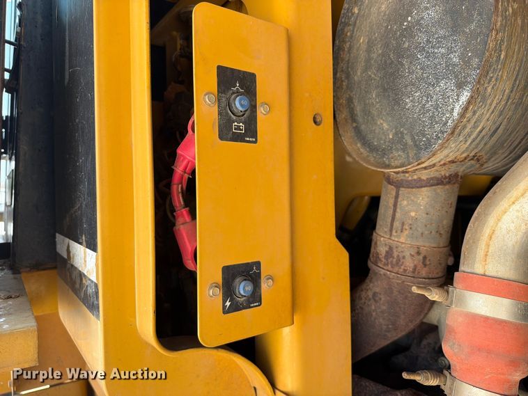 image for item EX2576 2004 Caterpillar IT28G wheel loader