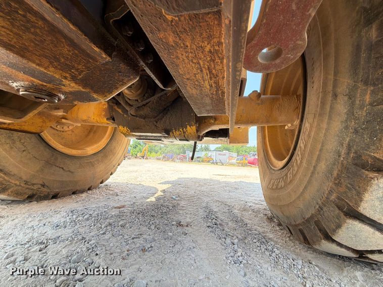 image for item EX2576 2004 Caterpillar IT28G wheel loader