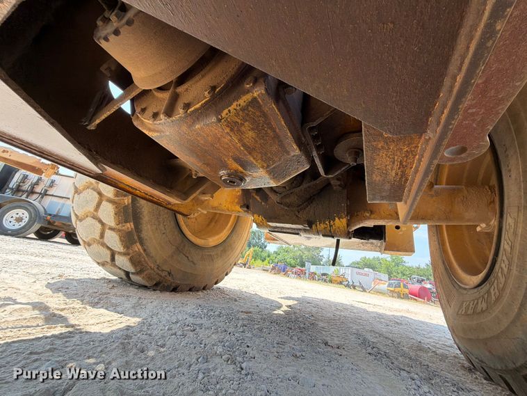 image for item EX2576 2004 Caterpillar IT28G wheel loader
